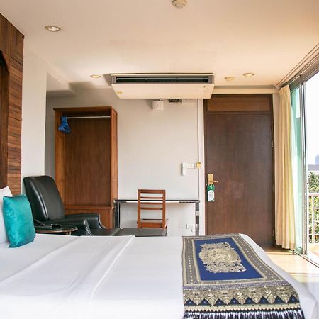 Lamphu Tree House Boutique Hotel Bangkok Exterior photo