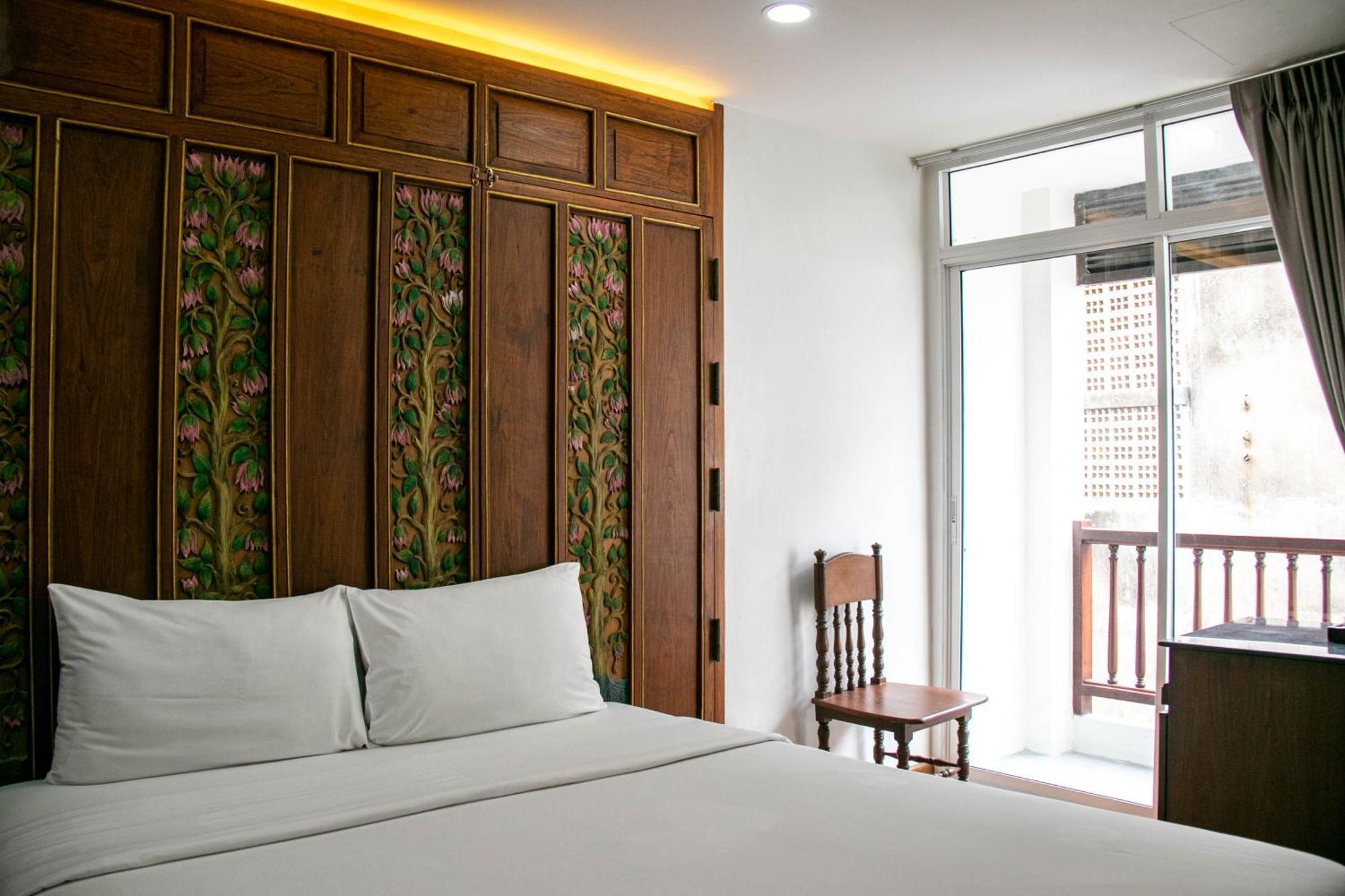 Lamphu Tree House Boutique Hotel Bangkok Exterior photo