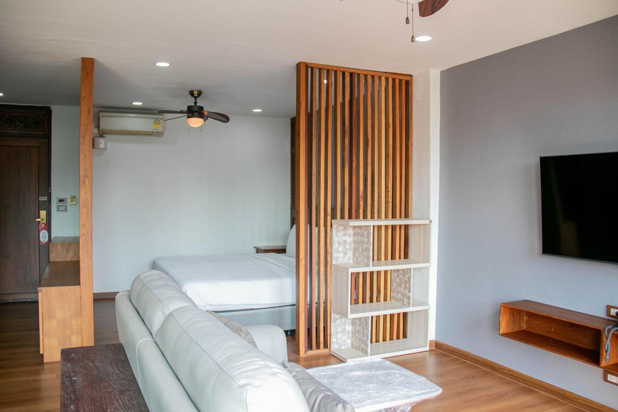 Lamphu Tree House Boutique Hotel Bangkok Exterior photo