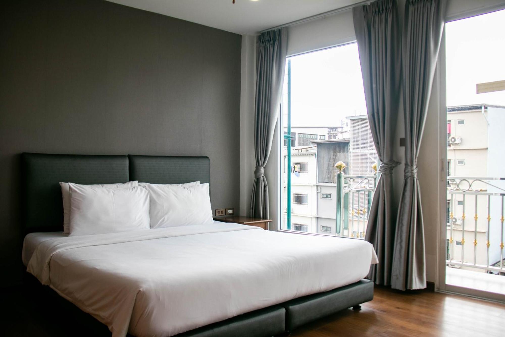 Lamphu Tree House Boutique Hotel Bangkok Exterior photo