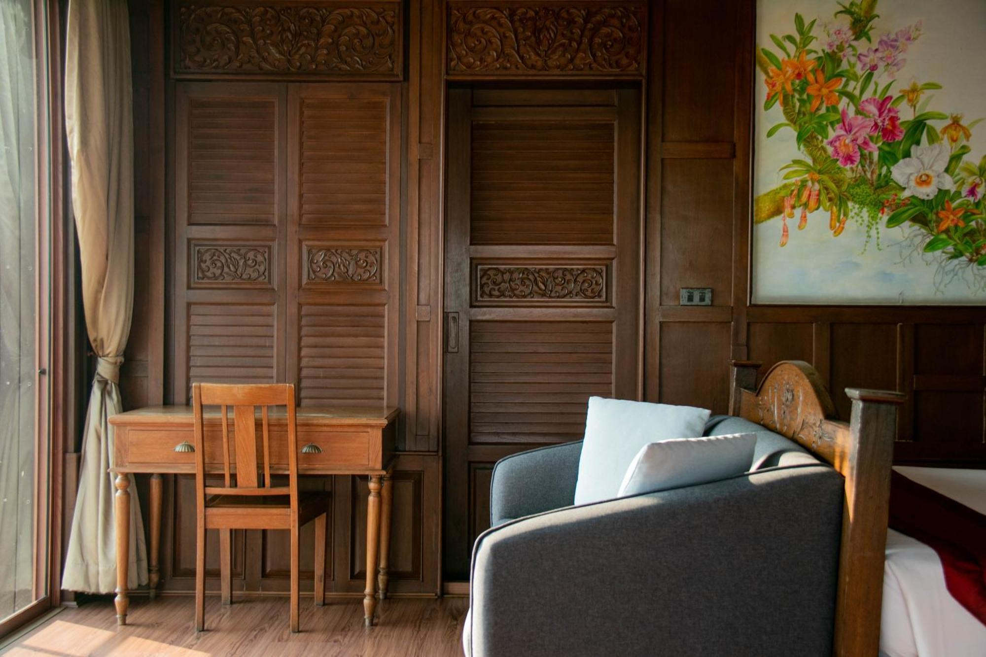Lamphu Tree House Boutique Hotel Bangkok Exterior photo