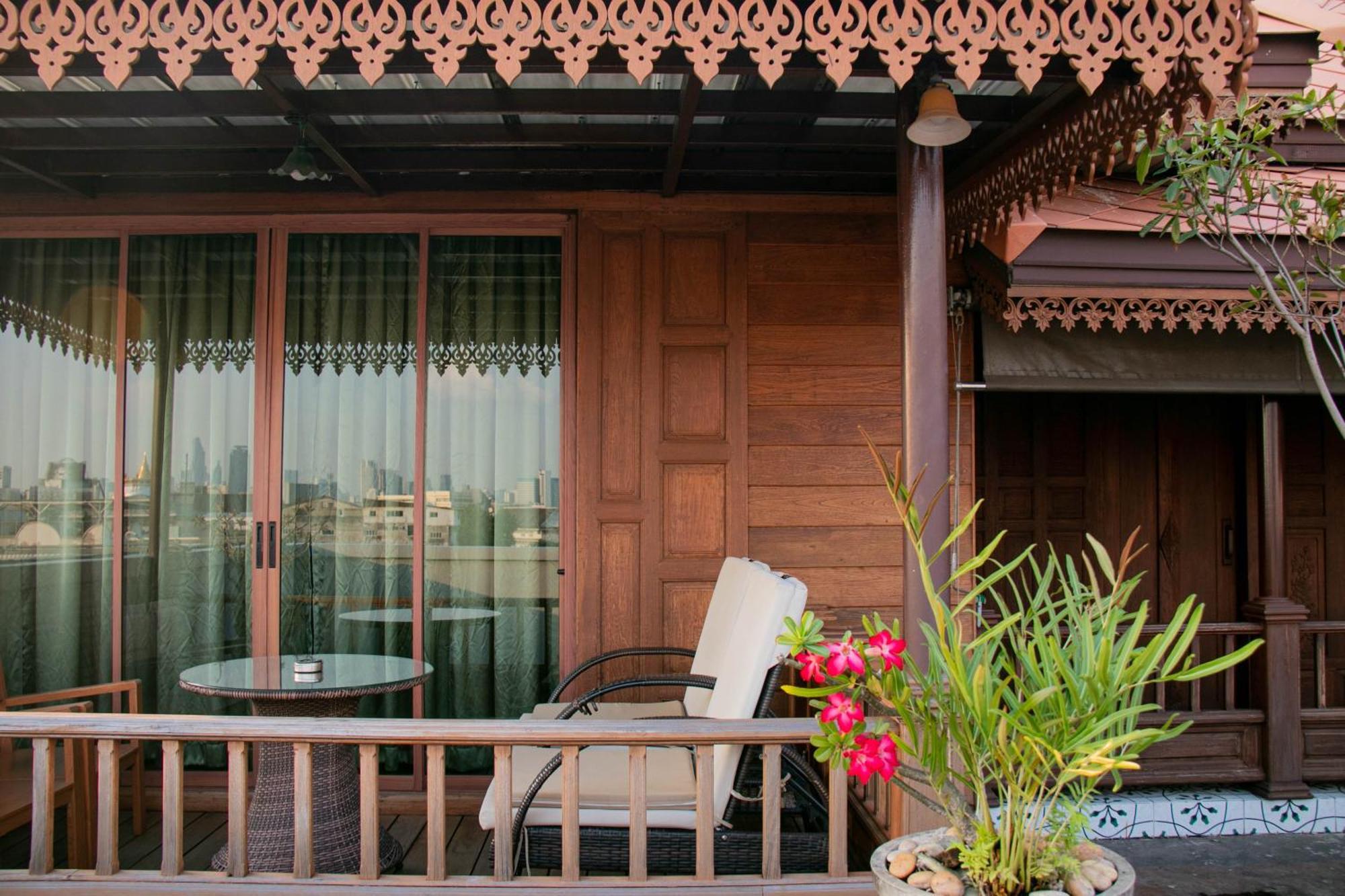 Lamphu Tree House Boutique Hotel Bangkok Exterior photo
