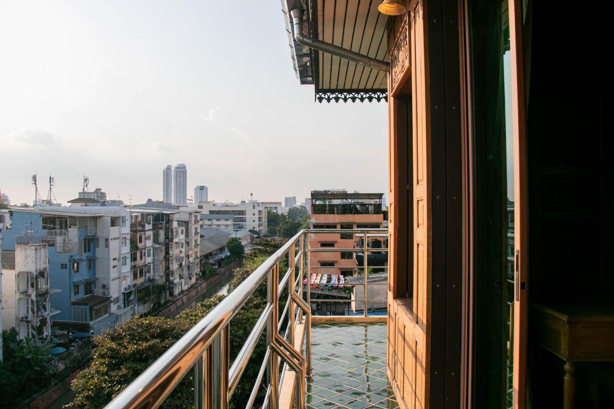 Lamphu Tree House Boutique Hotel Bangkok Room photo