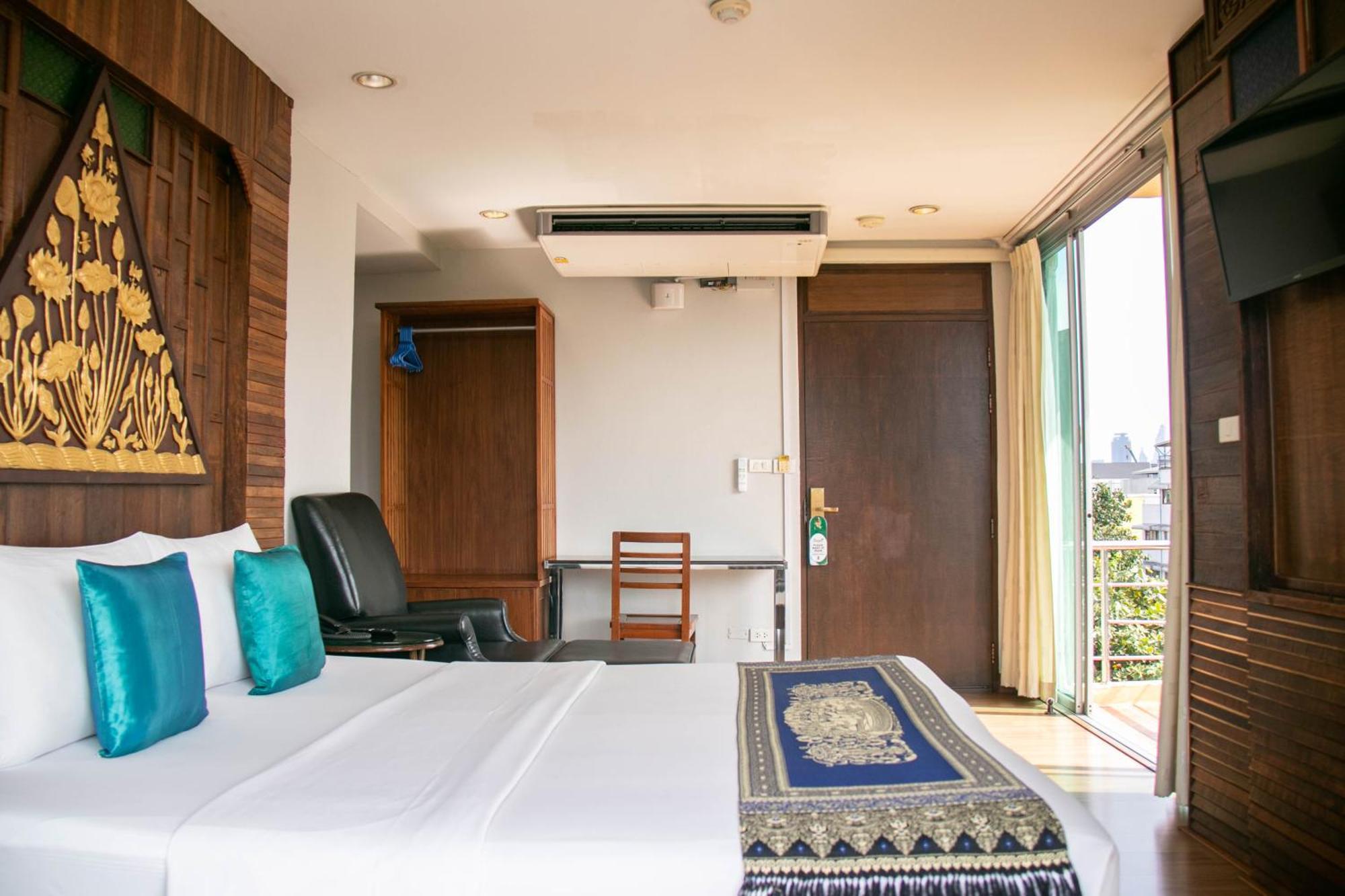Lamphu Tree House Boutique Hotel Bangkok Exterior photo