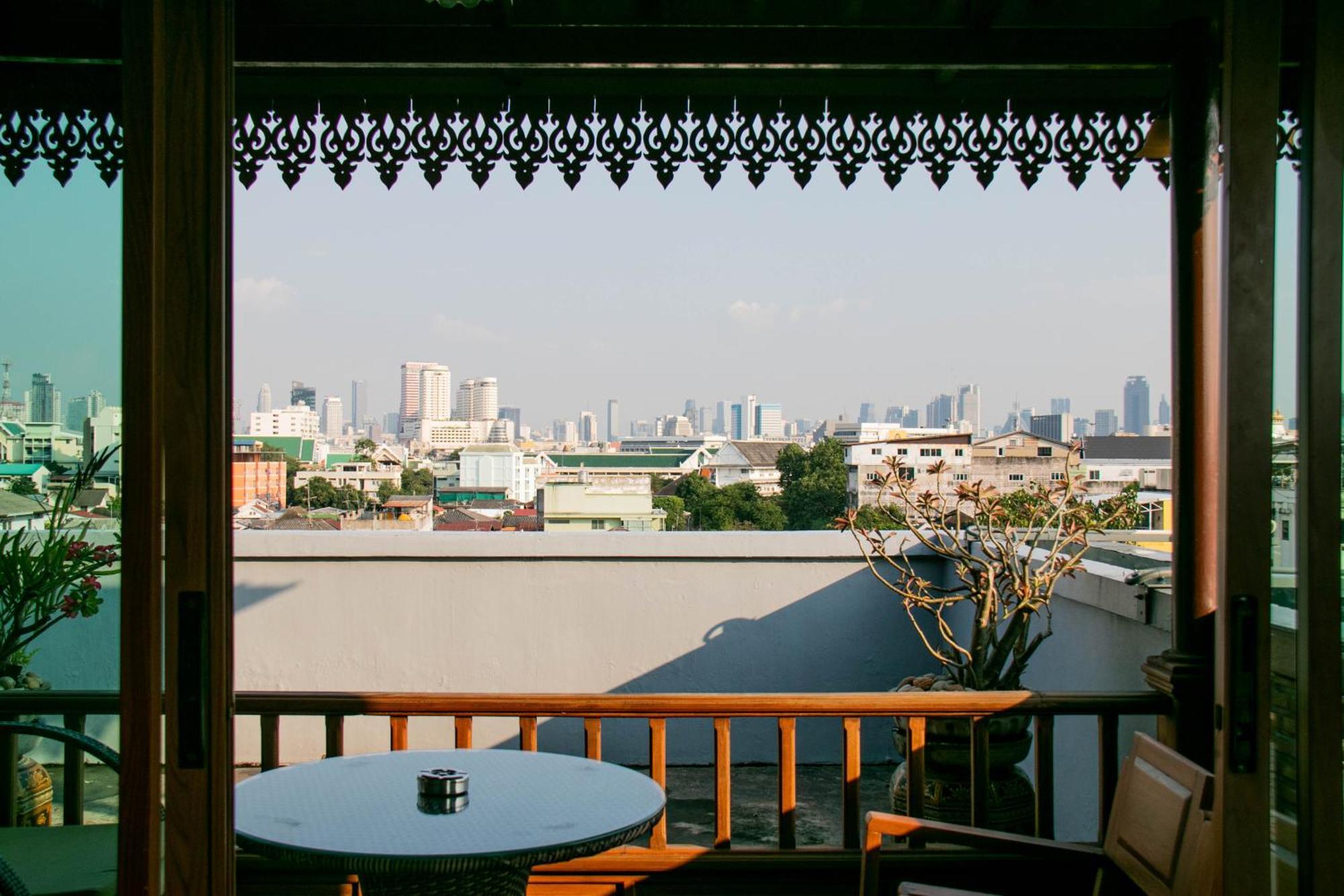 Lamphu Tree House Boutique Hotel Bangkok Exterior photo