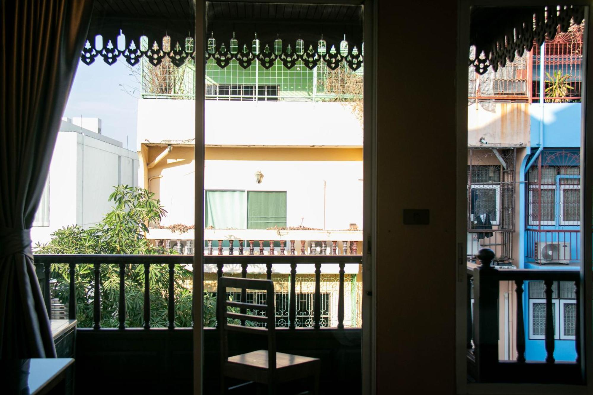 Lamphu Tree House Boutique Hotel Bangkok Room photo